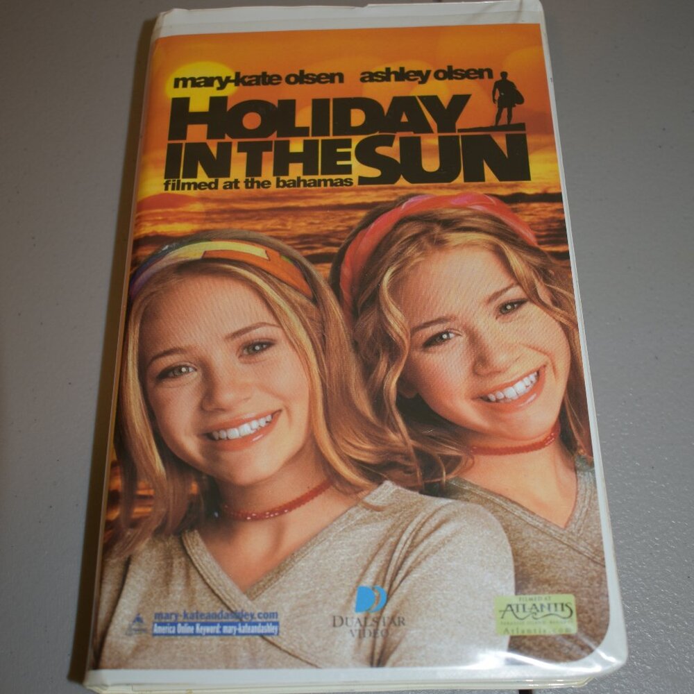 Holiday in the Sun [VHS]